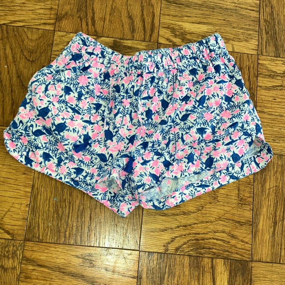 Vineyard Vines linen shorts size M